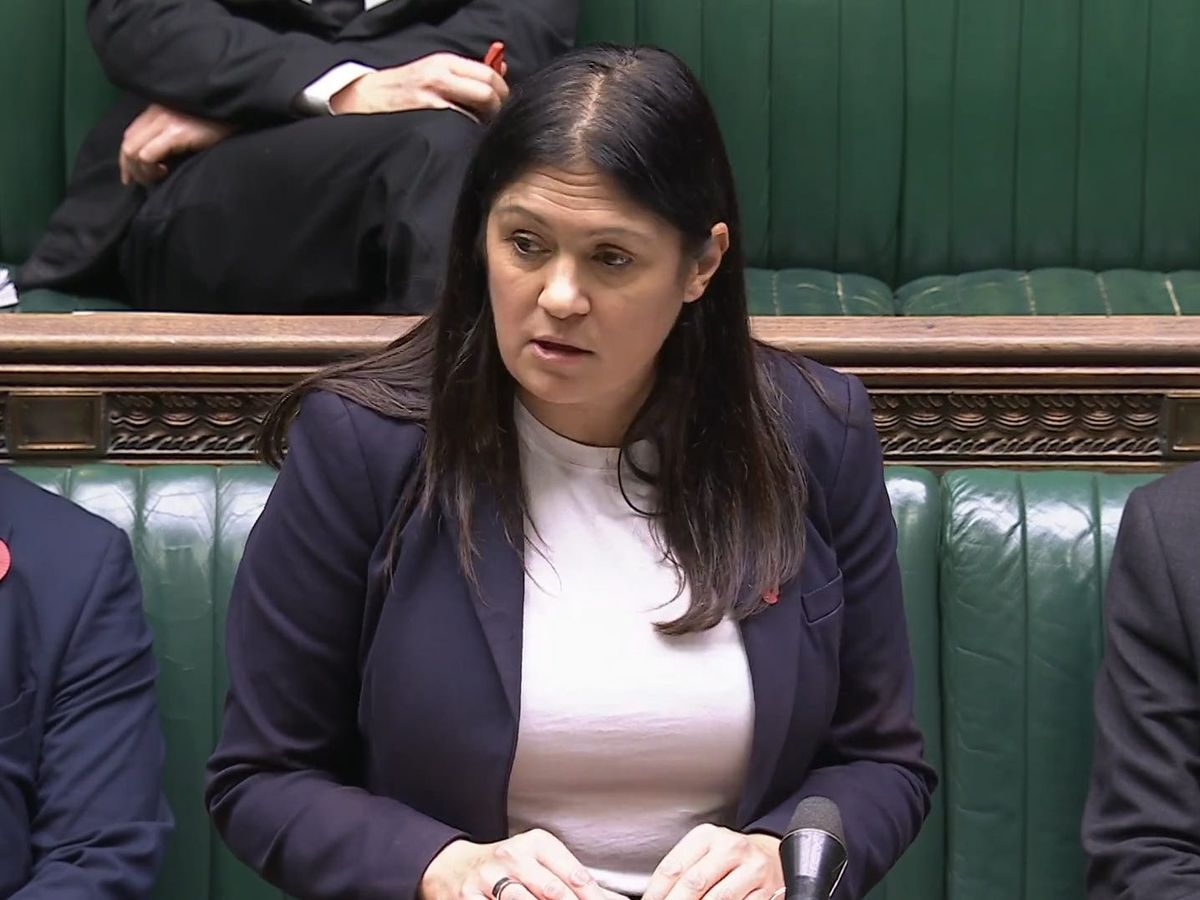 Nandy sets out plans for BBC charter review in wake of Trump crisis