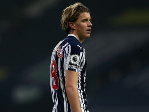 Supporting image for story: West Brom loanee Conor Gallagher fighting on several different fronts