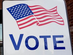 Supporting image for story: FBI links video falsely depicting US voter fraud to ‘Russian influence actors’