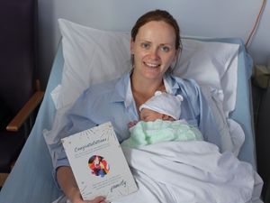 Supporting image for story: Cards with helpful messages given to new mothers