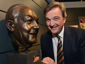 Supporting image for story: Sir Jack 'wouldn't have wanted' South Bank