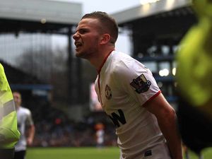 Supporting image for story: Villa confirm loan signing of Tom Cleverley