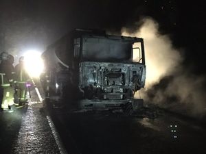 Supporting image for story: Tanker carrying 37,000 litres of diesel goes up in flames