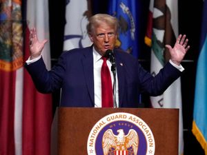 Supporting image for story: Special counsel urges appeals court to reinstate Trump classified documents case