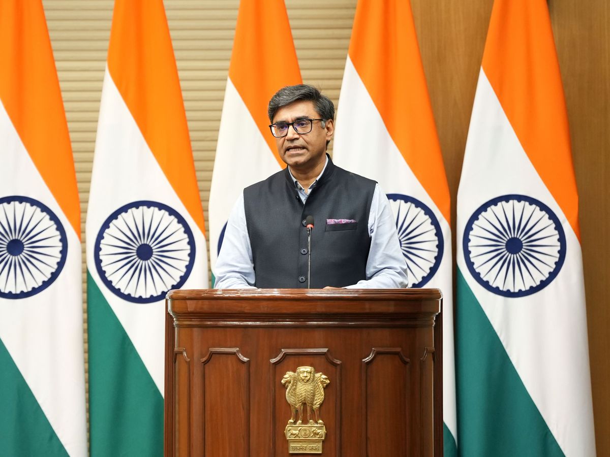 India and Pakistan blame each other as ceasefire violated hours after agreement