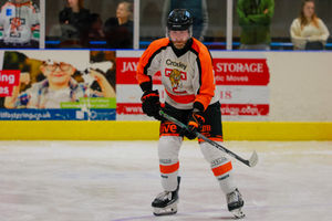 Current Tigers hero Scott McKenzie warmed up in an original Tigers shirt prior to the 9-4 win over Bristol Pitbulls Pic: Ed Bowen