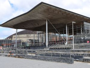 Supporting image for story: Welsh politicians set for 6% pay increase