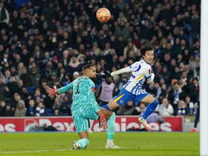 Supporting image for story: Brighton come from behind to knock Chelsea out of FA Cup