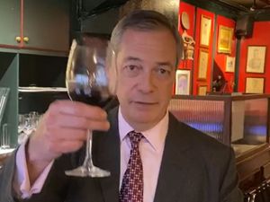 Supporting image for story: WATCH: Nigel Farage sends message to Dudley for 'standing firm' on Brexit