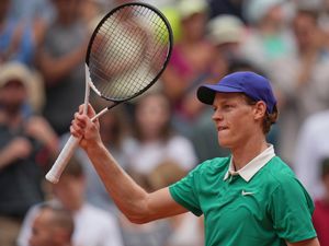 Supporting image for story: Jannik Sinner makes light work of Jiri Lehecka at French Open