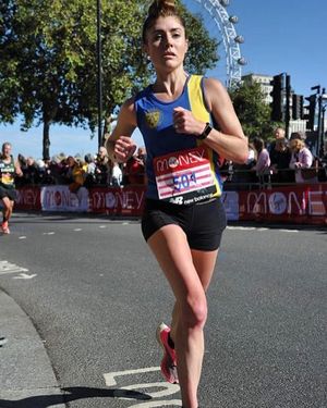 Lauren Cooper on the embankment at the London Marathon