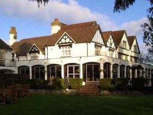 Supporting image for story: Backing for Telford hotel after food poisoning scare
