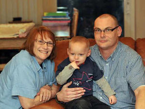 Supporting image for story: Three generations diagnosed with cancer in the same month