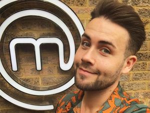 Supporting image for story: Former MasterChef contestant cooking for elderly neighbour during lockdown