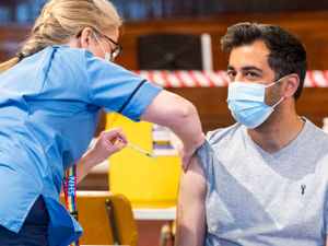 Supporting image for story: Vaccines minister: Why we must keep calm and get the jab