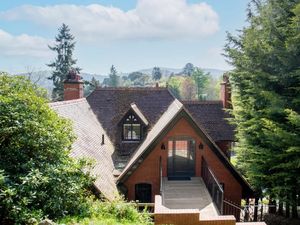 Supporting image for story: Stunning mansion in Shropshire with 'Swiss Mountain' vibe on sale for cool £1.2 million 

