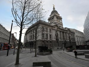 External shot of the Old Bailey