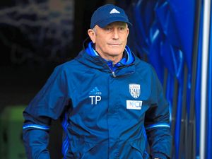 Supporting image for story: Swansea v West Brom: Tony Pulis on the brink of breaking top-10 duck