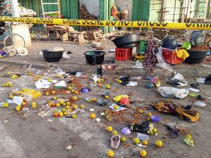 Supporting image for story: Nigeria suicide bombings leave 23 dead and more than 100 injured