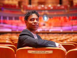 Supporting image for story: Birmingham Royal Ballet director Carlos Acosta awarded seat dedication at city's Symphony Hall