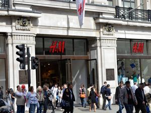 Supporting image for story: H&M profits drop but sales expected to bounce back in June
