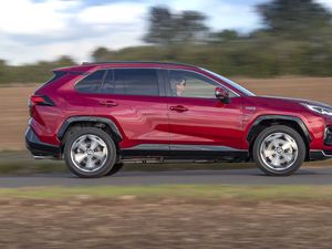 Supporting image for story: Suzuki updates Across plug-in hybrid with faster charging