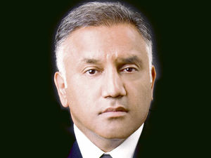 Supporting image for story: Dividend paid as Real Estate Investors moves back into the black