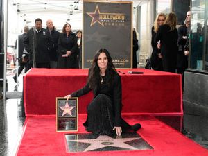Supporting image for story: Courteney Cox hailed by Friends co-stars at Hollywood Walk of Fame star ceremony