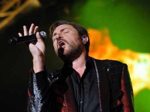 Supporting image for story: Duran Duran in hometown triumph at Birmingham's LG Arena