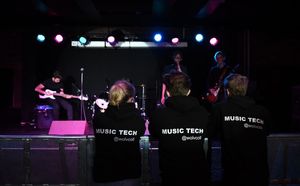 Supporting image for story