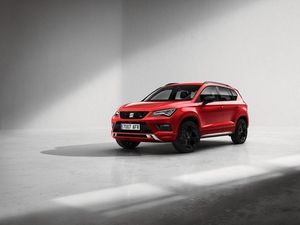 Supporting image for story: Seat Ateca FR Black Edition joins SUV’s line-up