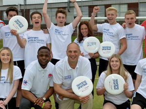 Supporting image for story: Sir Steve Redgrave names swimmer as his Olympic inspiration during school visit - and reveals new boat challenge