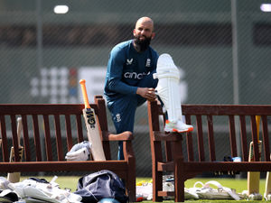 Supporting image for story: Warwickshire's Moeen Ali to play in first Ashes Test