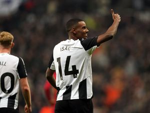 Supporting image for story: Newcastle boss Eddie Howe hails Alexander Isak’s ‘best performance of season’