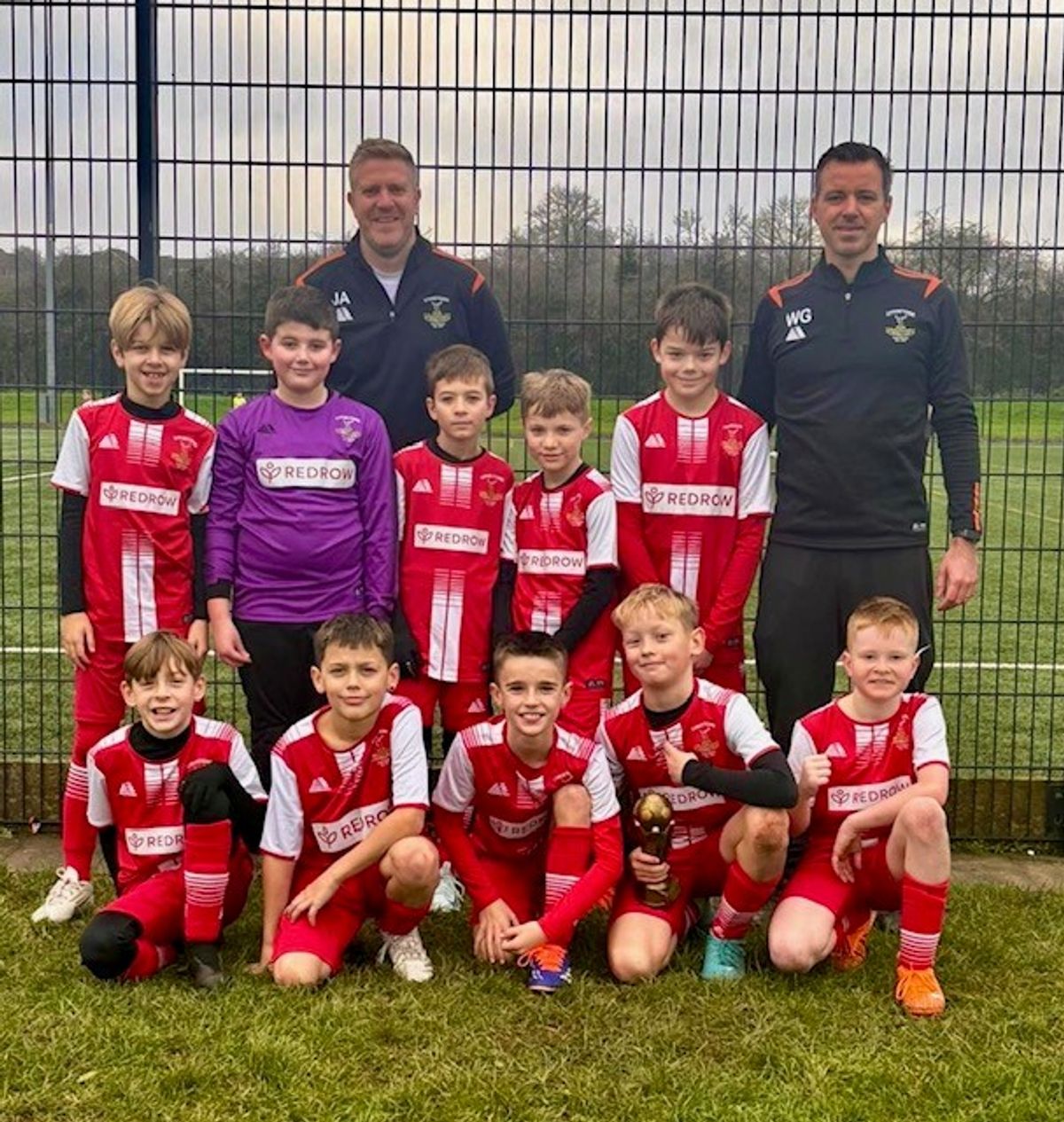Lichfield housebuilder supports U10s football team with kit donation