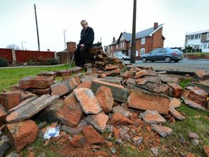 Supporting image for story: Shock after 100mph chase ends in Wednesbury garden