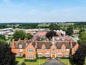 Supporting image for story: Shropshire university is in top three most popular for mature students, report says 