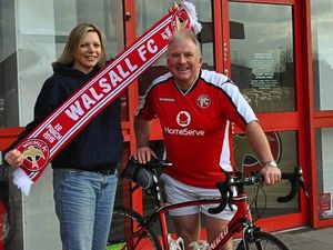 Supporting image for story: Saddlers fan Barry in the saddle