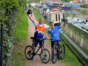 Supporting image for story: Cycling to London from Shropshire using canals all the way