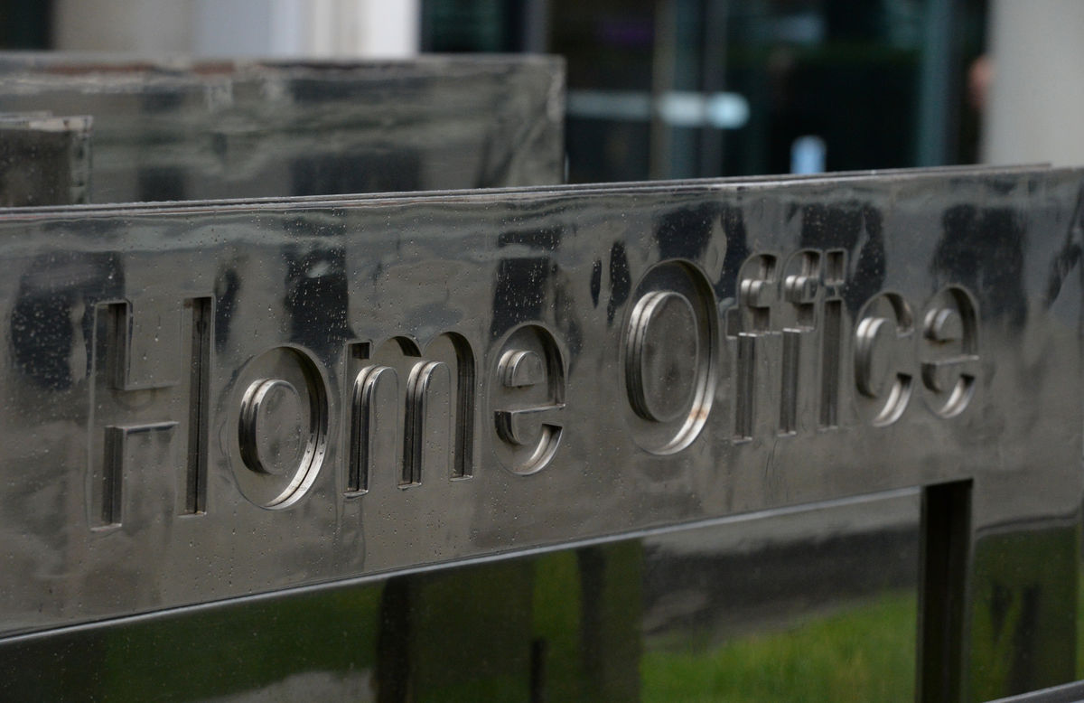 26 arrests in Smethwick as part of Government crackdown on asylum seekers working in gig economy