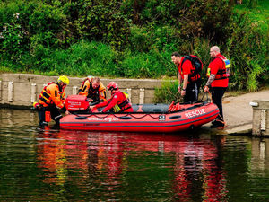 Supporting image for story: Shrewsbury door staff trained to stop river deaths