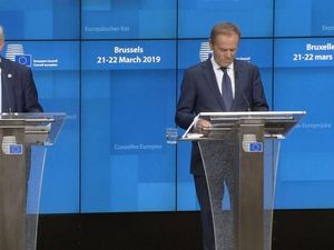 Supporting image for story: There is a lot of space in hell – Donald Tusk in warning against no-deal Brexit