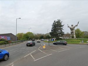 Supporting image for story: 5G mast near miner statue refused