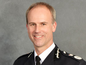 Supporting image for story: Shropshire policing rated good, Mid Wales "requires improvement", police watchdog says