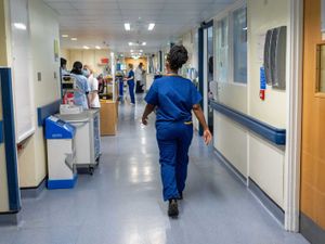 Supporting image for story: Nurses reject Government’s pay award of 5.5% rise