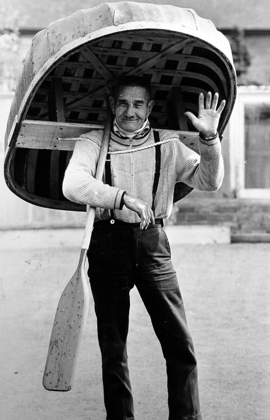 Coracle race planned in memory of legendary Shrewsbury Town football ...