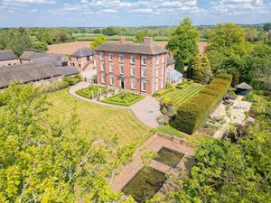 Supporting image for story: Georgian mansion steeped in history and with a tennis court, swimming pool, lake and more hits the market - see inside