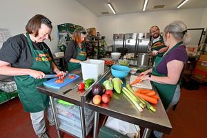 Steve with Paula Marshall, Ann McCormick and Maria Leel from the hub