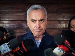 Supporting image for story: Romanians vote in parliamentary election as presidential race grips nation