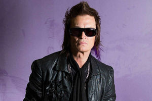 Supporting image for story: Glenn Hughes posts video looking ahead to Bilston show